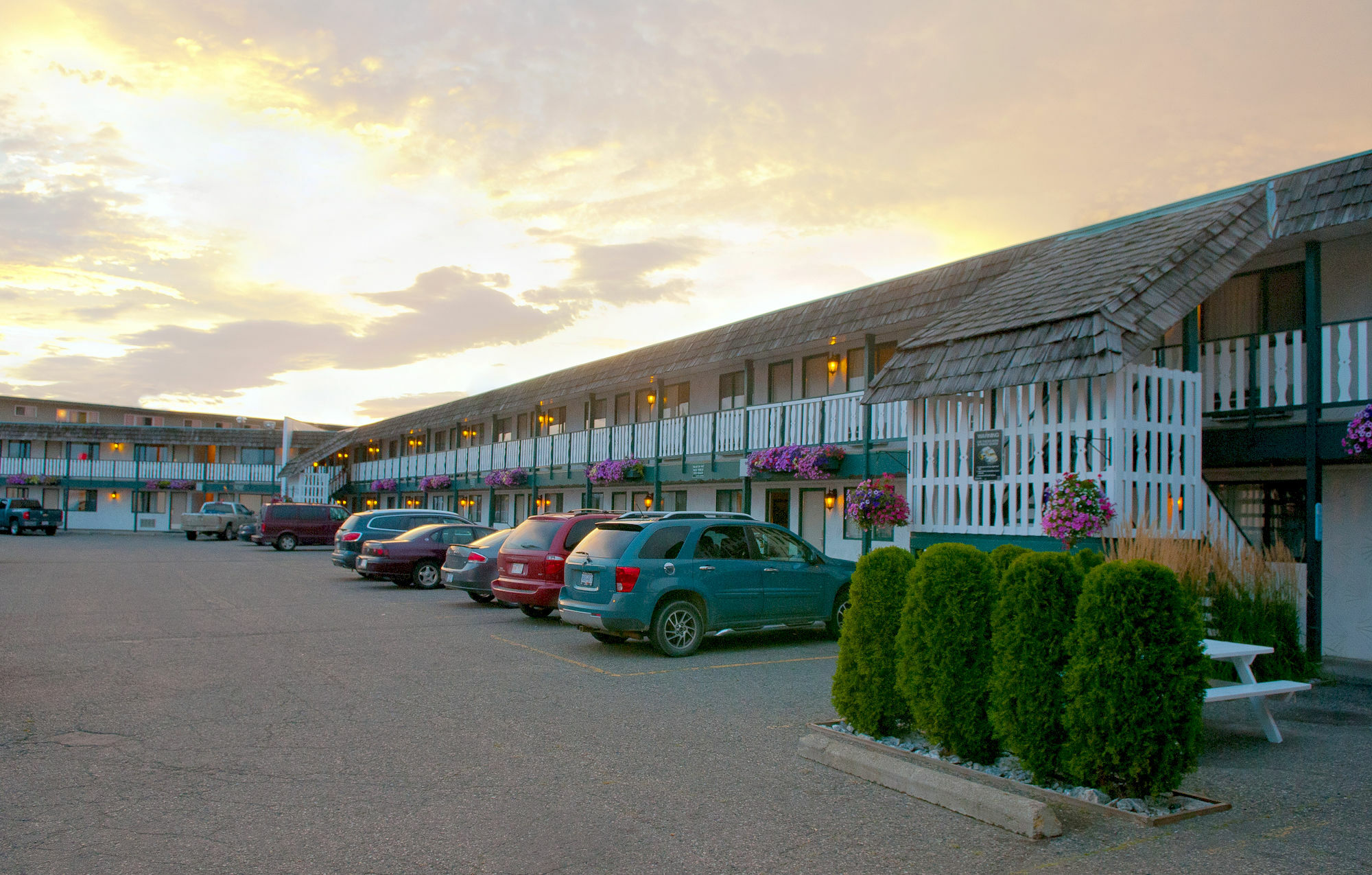 Grama'S Inn Prince George Buitenkant foto